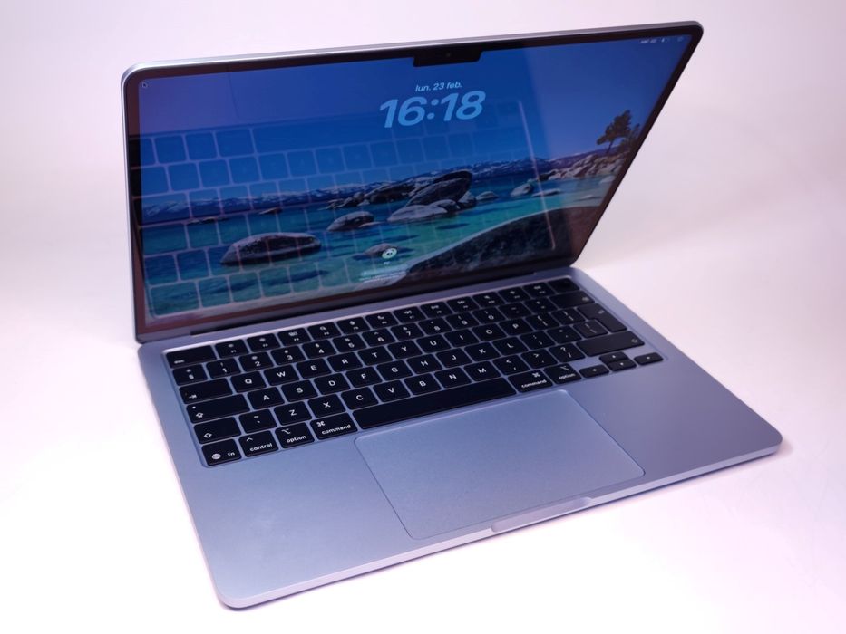 Macbook Air 13 2025 A3240 Apple M4 SSD 256GB/16GB | #D91220