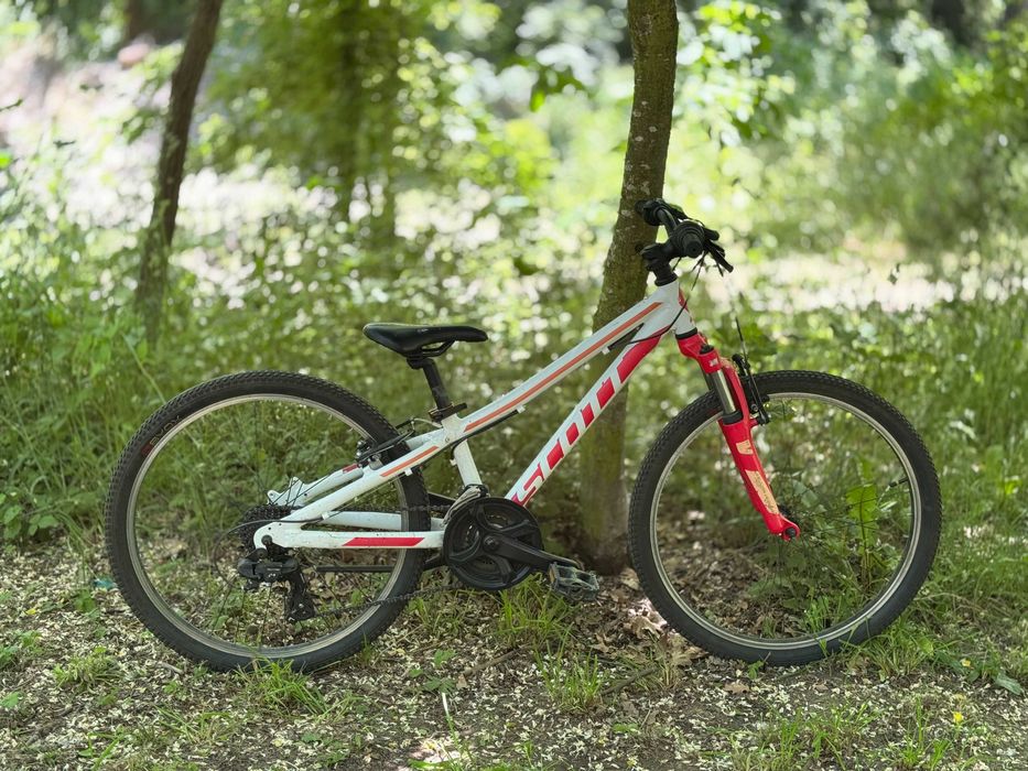 Детски велосипед 24" цола Scott - Лека алуминиева рамка