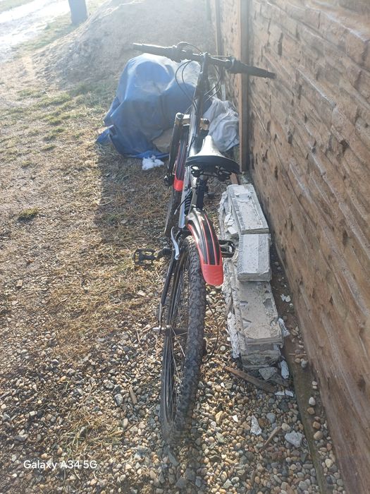 Vînd bicicleta perfect funcțională