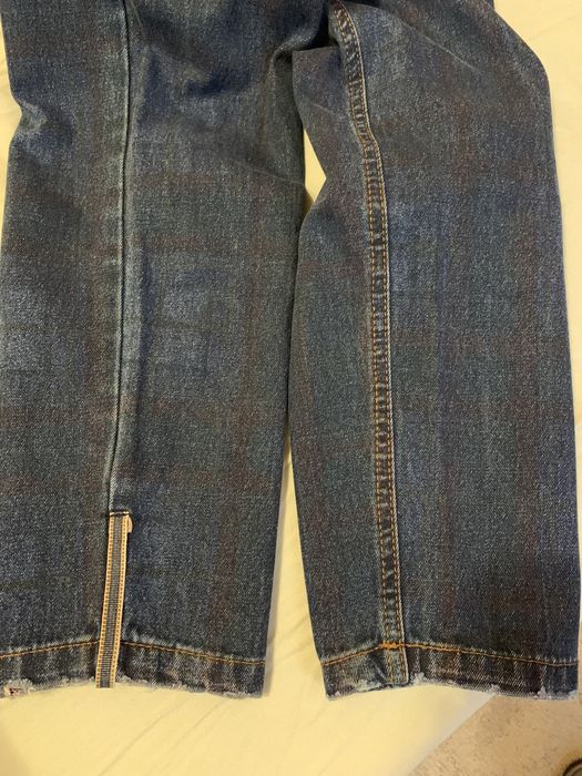 Панталони и дънки на negative и fetish