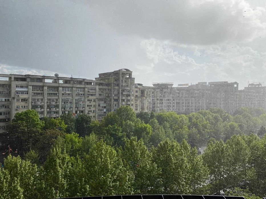 Inchiriez apartament 2 camere Bd Unirii - Zepter
