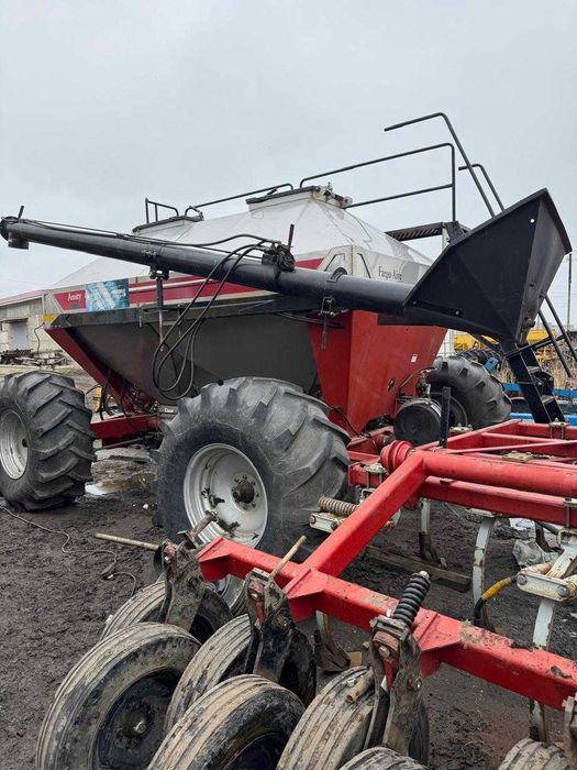 Комплекс посевной Amity Technology Fargo Aire, 2013