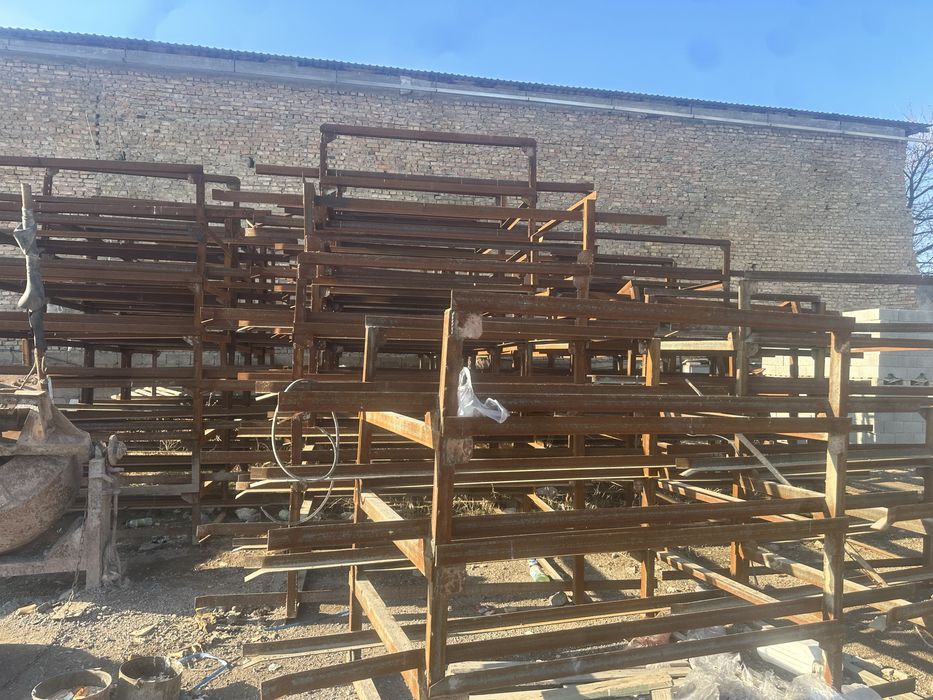 Стелажи для пескоблоков брусчаток ит.д