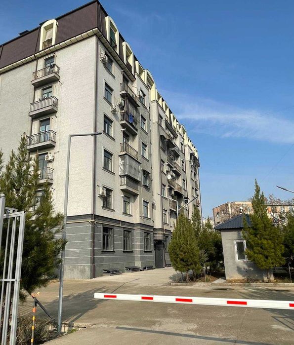 Продаётся 3-комнатная квартира в новостройке