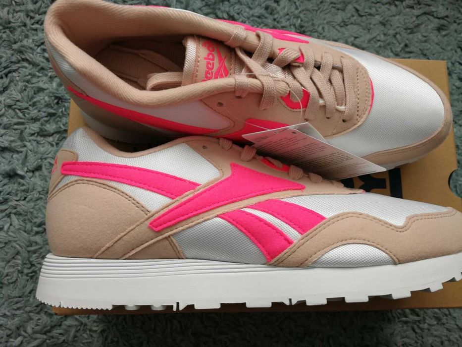 НОВИ Дамски маратонки Reebok Classic 100% Оригинал!!!