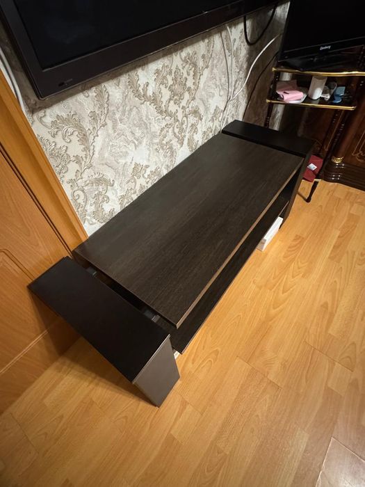 Срочно продам тумбу