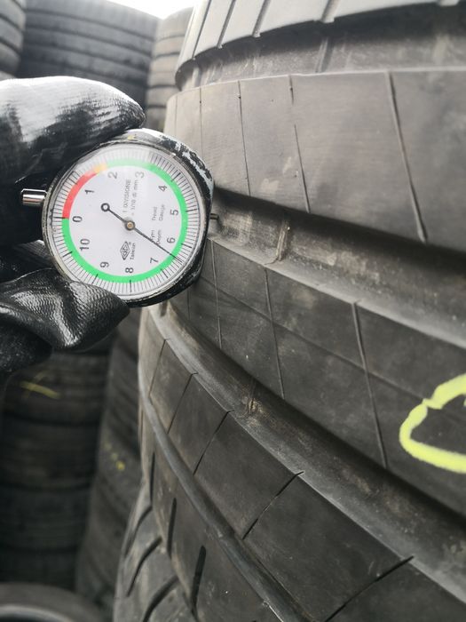 255 35 21 цола гуми Bridgestone dot 22 2 броя