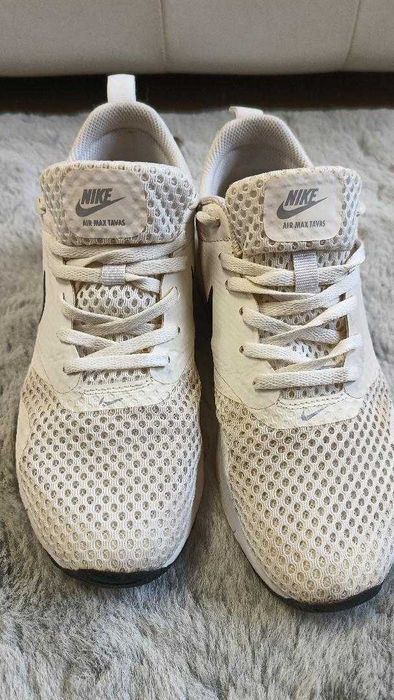 Adidasi dama Nike Air Max Tavas - marime 38 / 24,5 cm