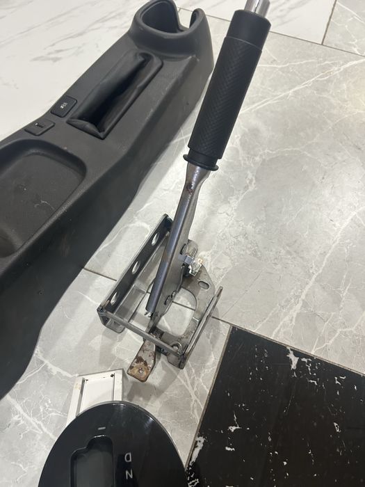 Подлокотник на равон р3