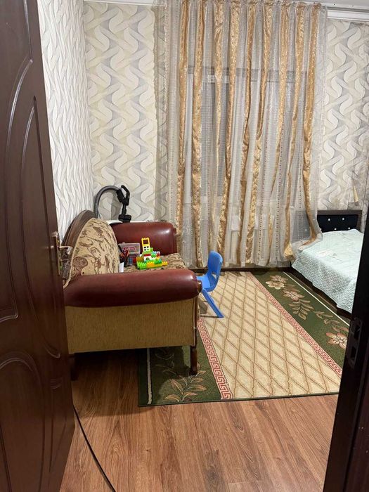 Уй сотилади_Продается квартира