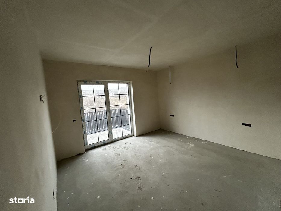Casa cu garaj, 120 mp, 500 mp teren, CF disponibil, Chinteni