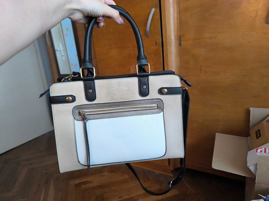 Ежедневна дамска чанта