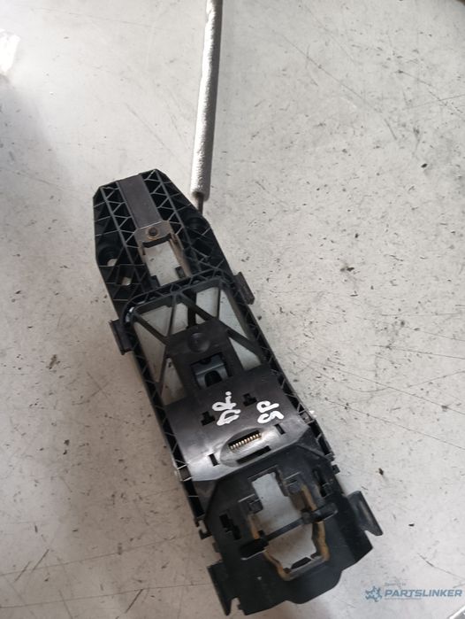 Maner Usa Interior Dreapta Spate Volkswagen Tiguan 5N_ 2007 - > 5L0837