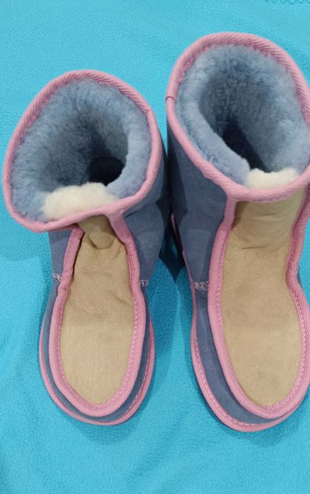 Угги для девочки натуральные новые