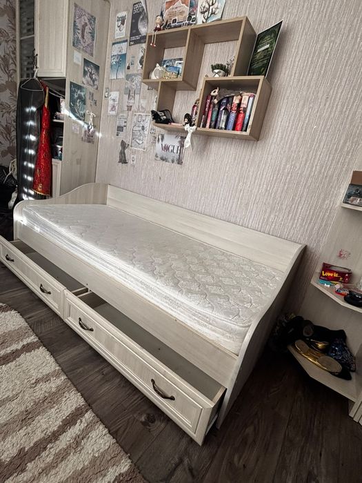 Продам детскую кровать