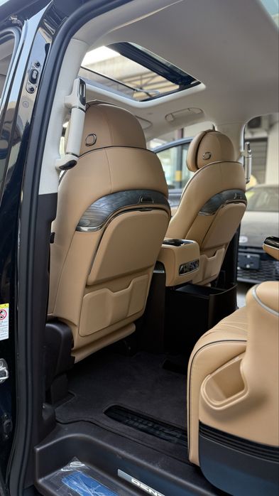 Denza D9 DM-i AWD полный привод в наличии