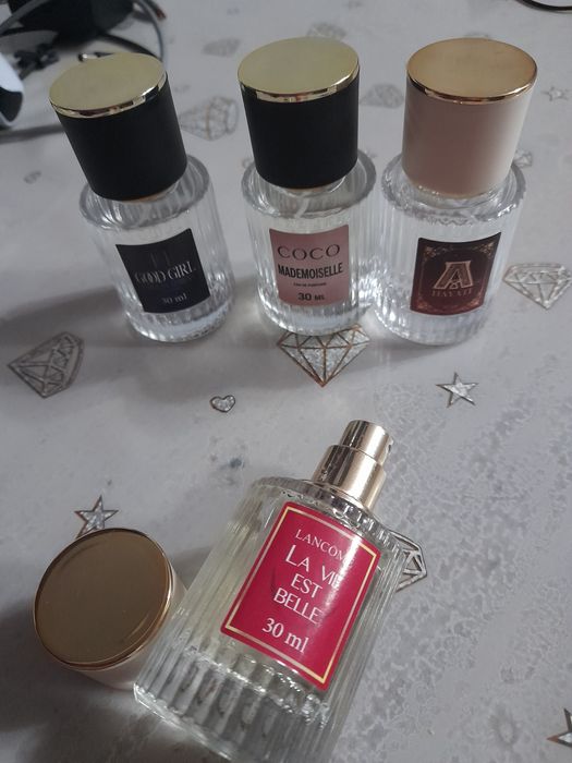 Масляные женские духи.