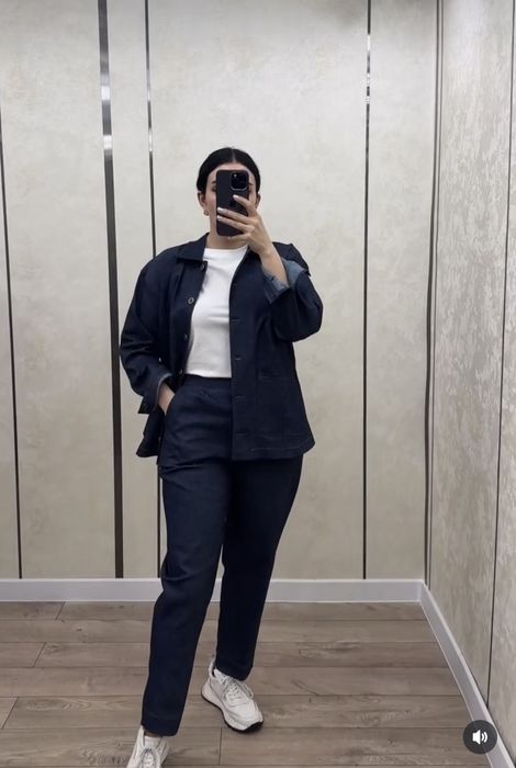 Продам джинсовый костюм 2 ка