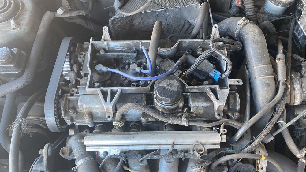 Двигатель Volvo s40