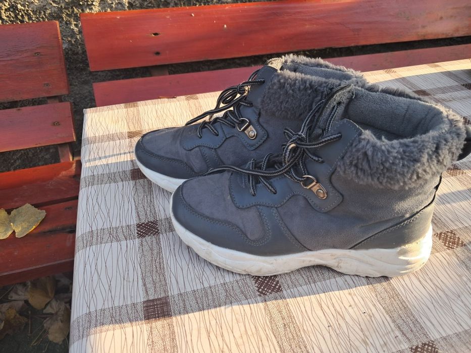 Ghete fete impermeabile si imblanite