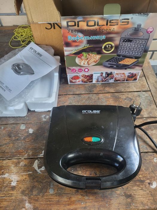 Электровафельница