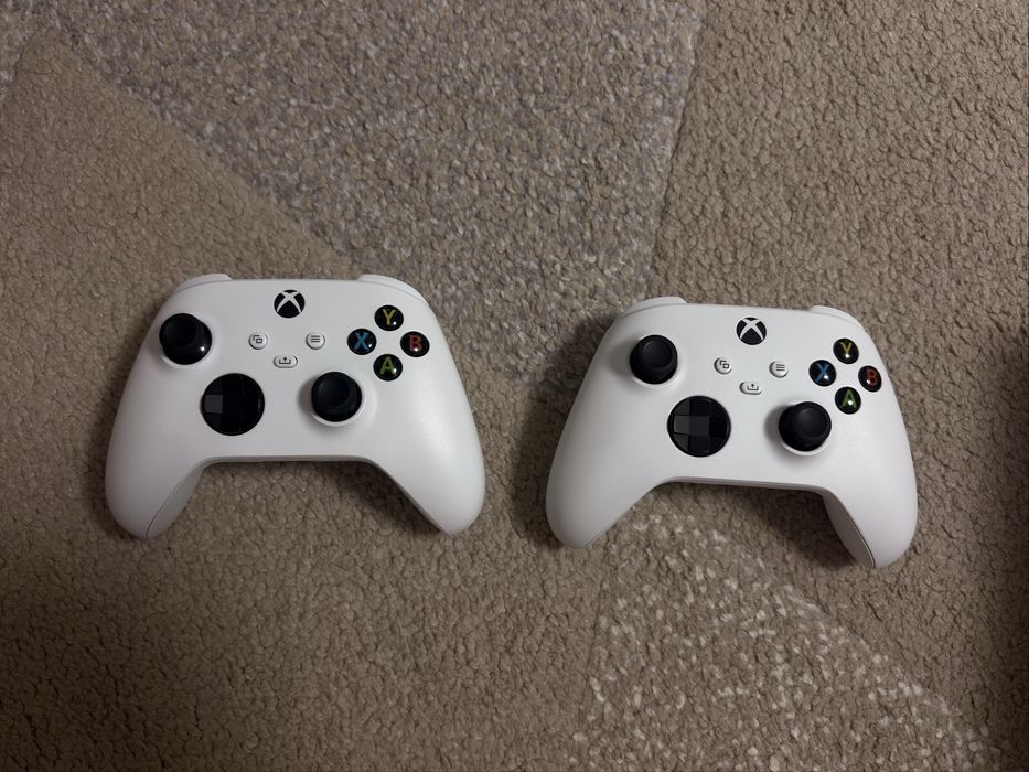 Xbox Series S +2 Manete