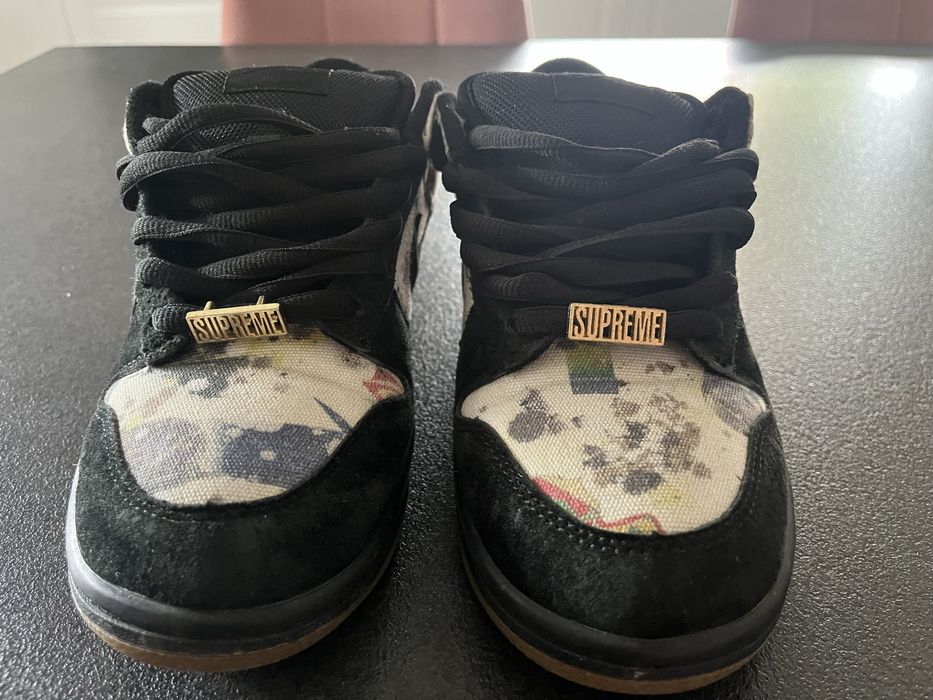 Nike sb dunk x supreme