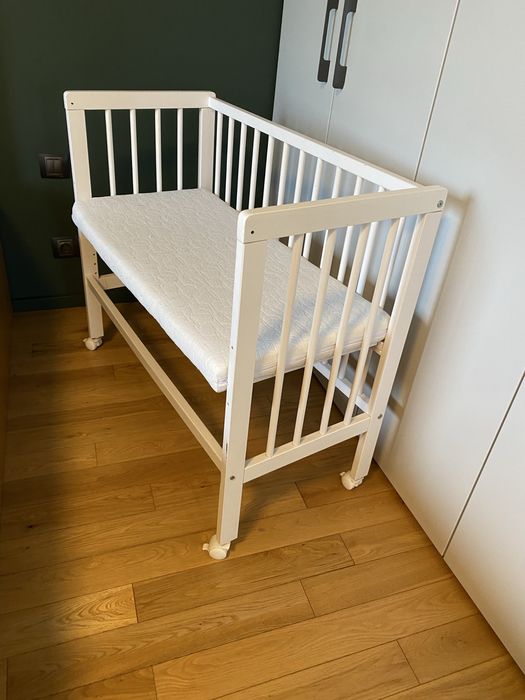 Детско креватче next-to-me