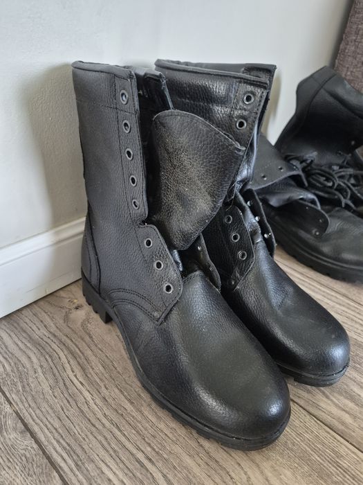 Продам новые берцы