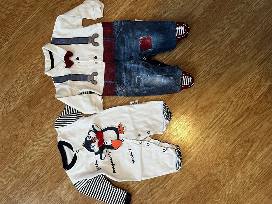 Haine bebe 0-12 luni in stare foarte buna