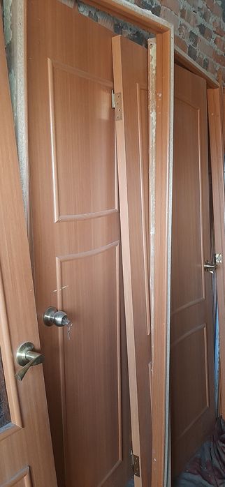 Продам двери межкомнатные