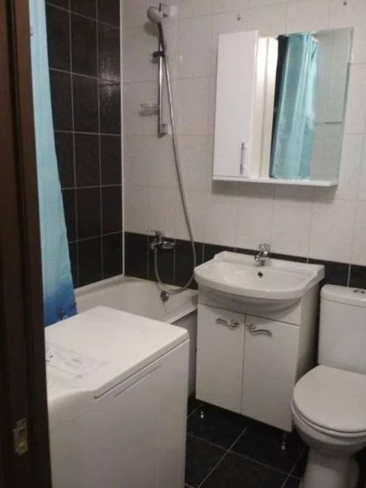 Сдаю 1ую квартиру