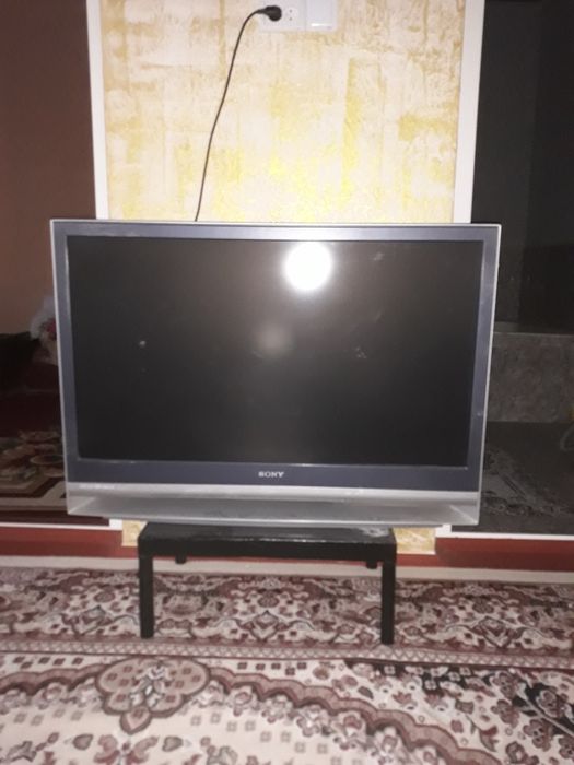 Тиливизир ката  ишлаши зур.