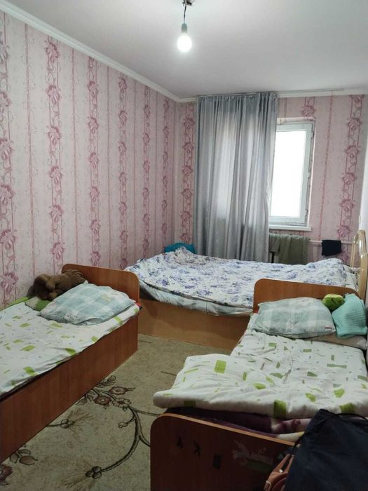 Продаётся 2-комнатная квартира. Этаж: 4 из 4. ул. МОЛДАГУЛОВА.