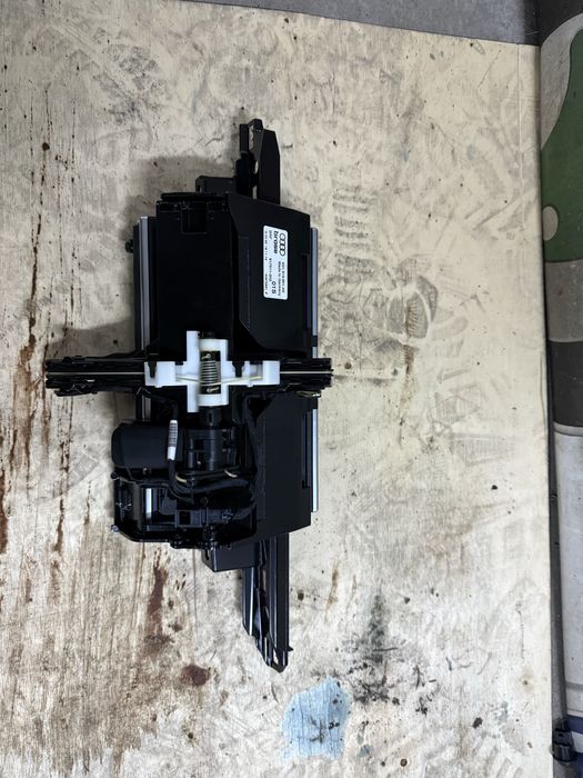 Display navigatie audi A6 C7