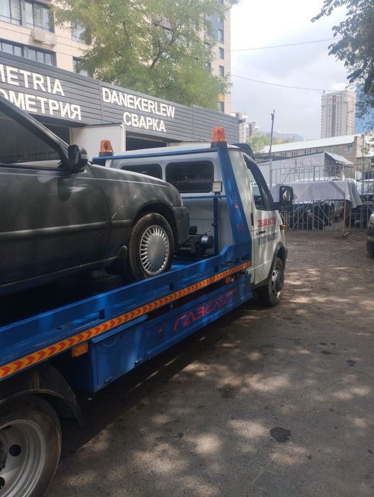 Услуги эвакуатора 24/ 7