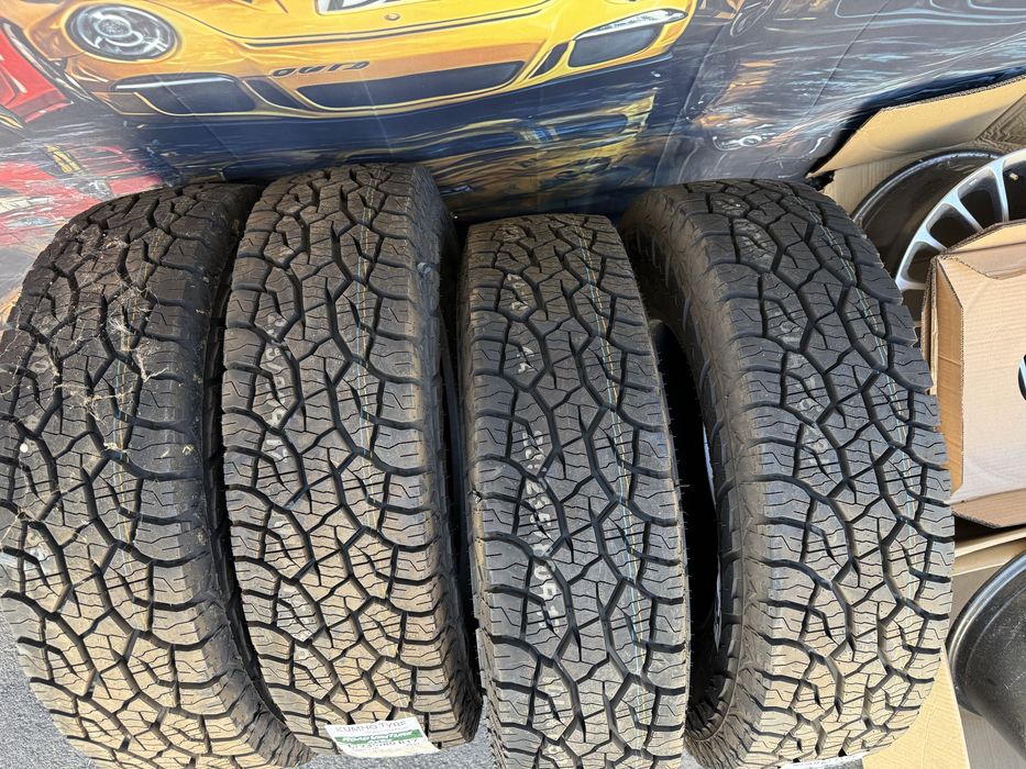 235/80 R17 KUMHO RoadVenture A/T anvelope noi 4x4 M+S /Montaj inclus