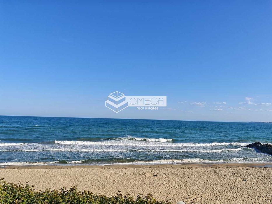 Продава се Хотел в Свети Влас - 930 кв.м за 936 €/кв.м - Снимка #18