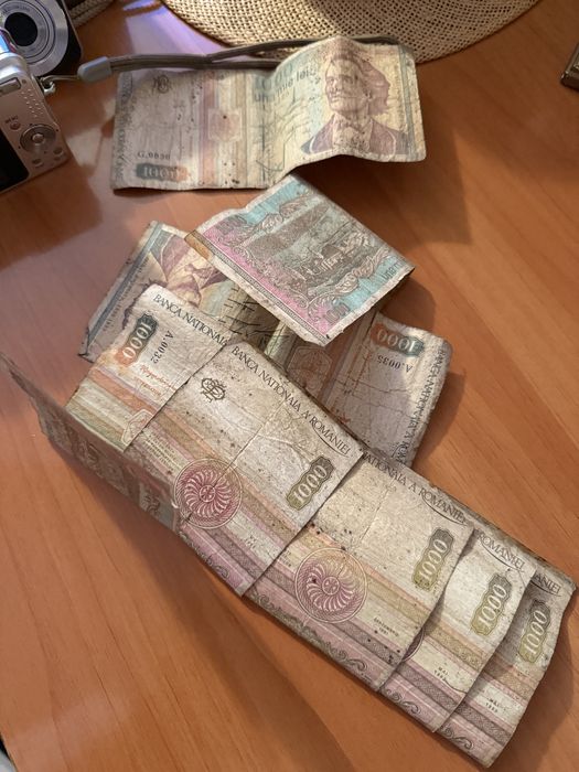 Bancnote 1000 de lei  8 bucati