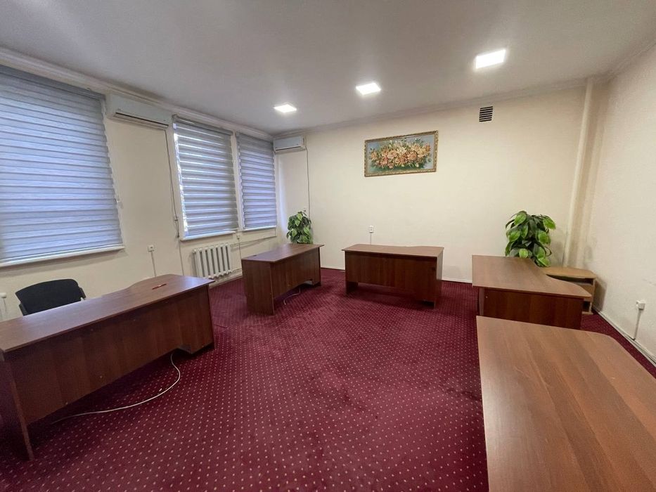 Чиланзар ГАИ офисы 17м²до90м² вдоль дороги в административном здании