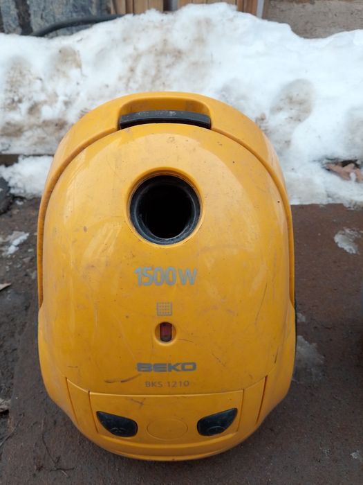 Продам пылесос рабочий