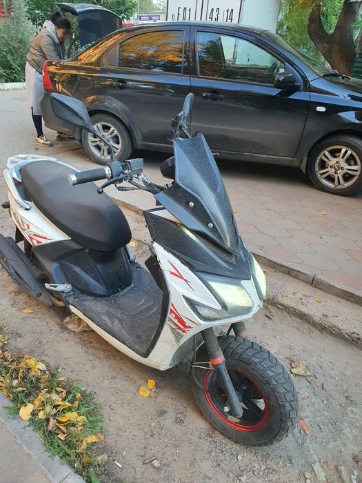 Самурай Скутер Мопед