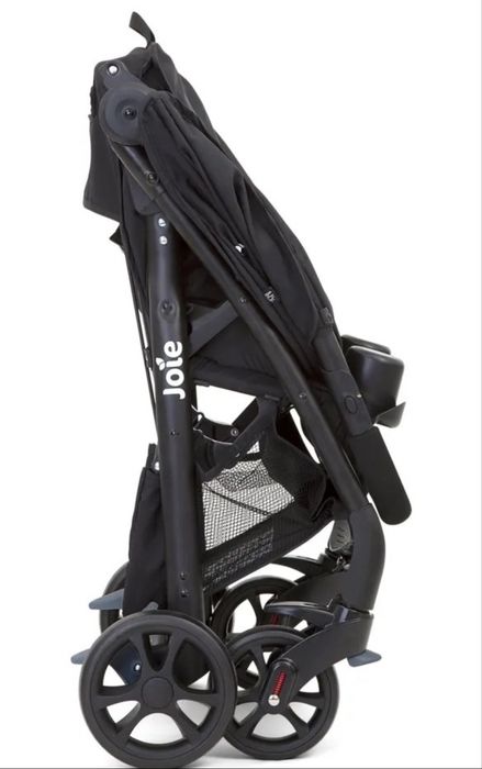 Продам коляску Joie