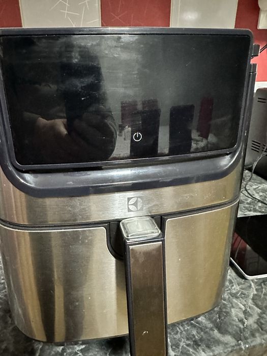 Airfrayer Electrolux, recipient 5,4 l folosita putin