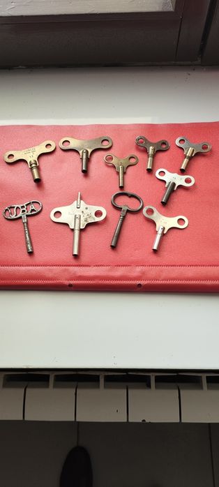 Chei pentru pendule cu arc