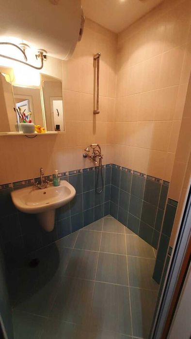 Двустаен апартамент в Южен