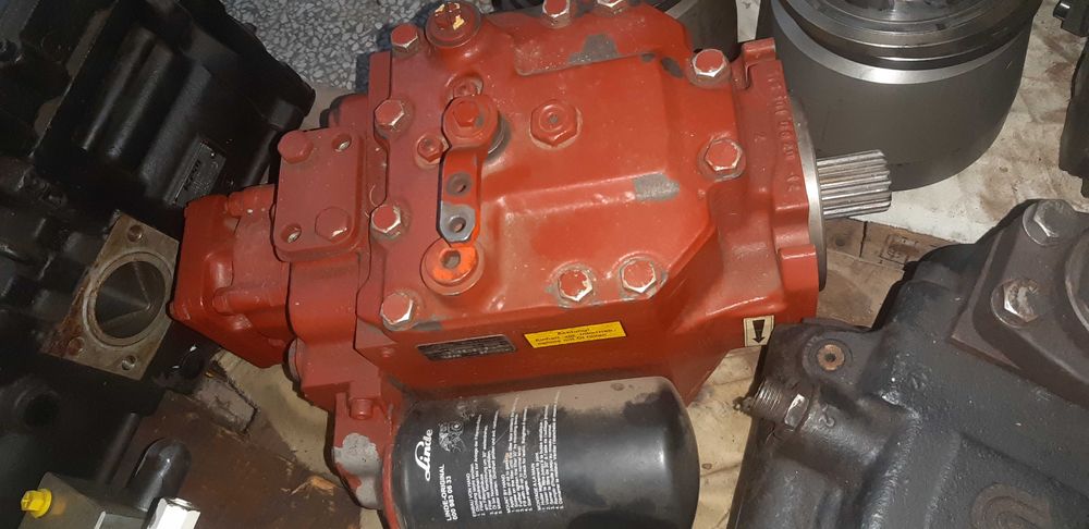 Ремонт и продажба на хидравлични помпи и хидромотори LIEBHERR