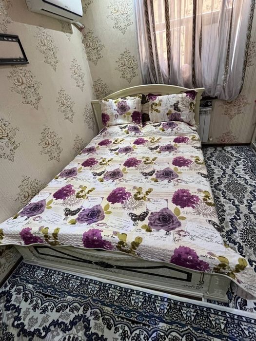 Mebellar sotiladi holati yaxshi mdf krashinniy