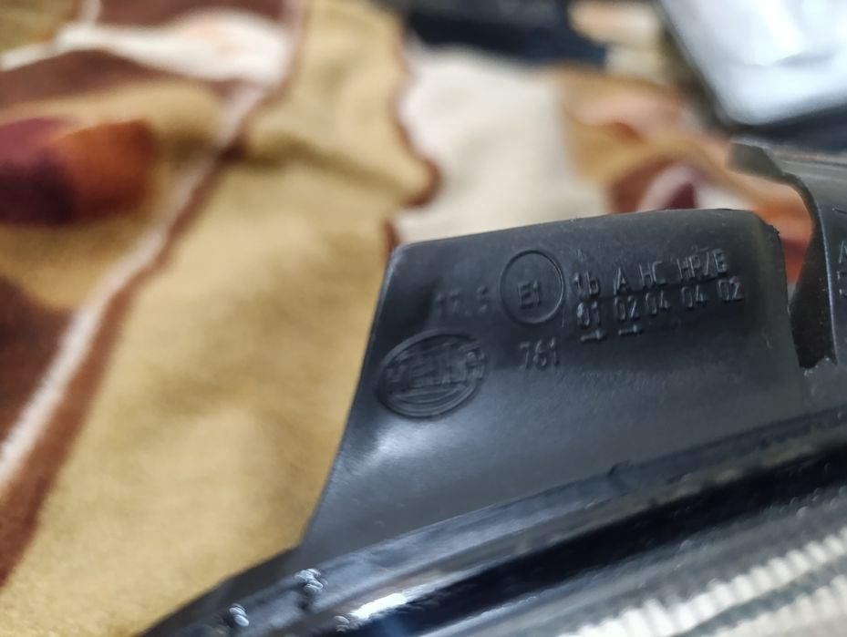 Фара на Фольксваген гольф 4