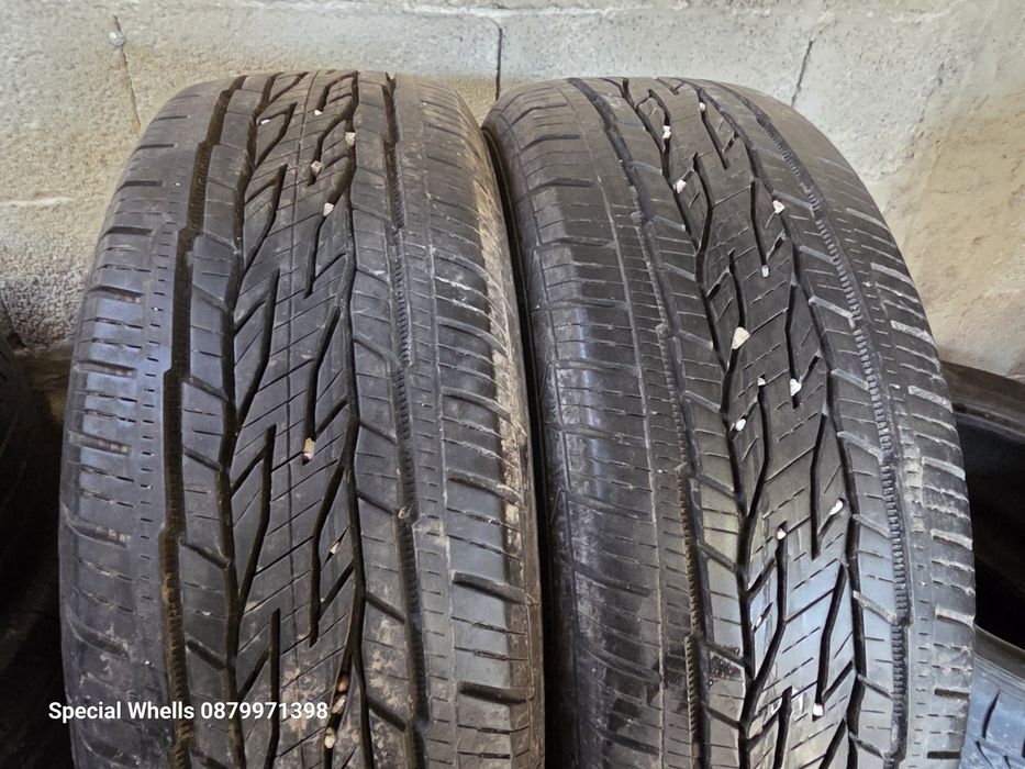 215/65R16 Continental